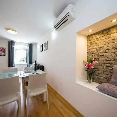 Center With Sea View Appartement